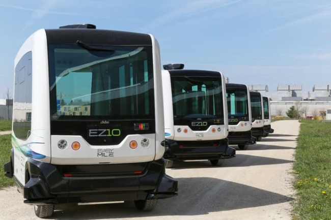 프랑스 이지마일이 제작한 자율주행 전기 버스 EZ10 - Gizmag 제공